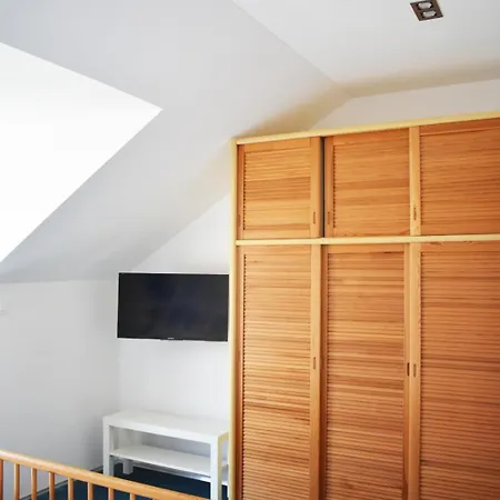 Viva - Three Bedroom With Balcony And Sea View Апартаменты